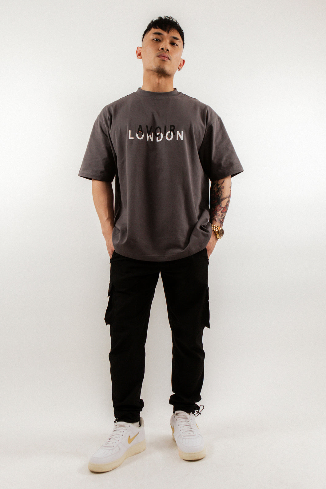 Oversized Avoir London Shadow Print Short Sleeve T-Shirt In Charcoal